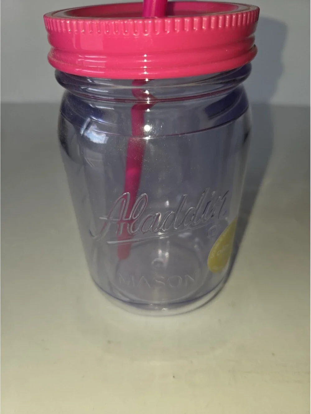 Aladdin Plastic Mason Jar 20 oz with straw - clear plastic and pink lid SG2